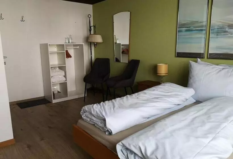 Aamiaismajoitus (B&B) Gasthaus Friedegg