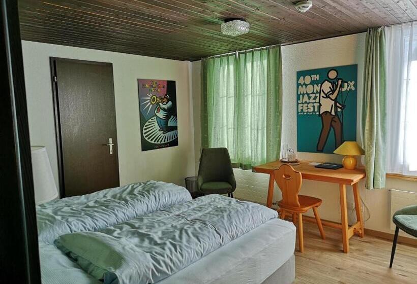 مبيت وإفطار Gasthaus Friedegg