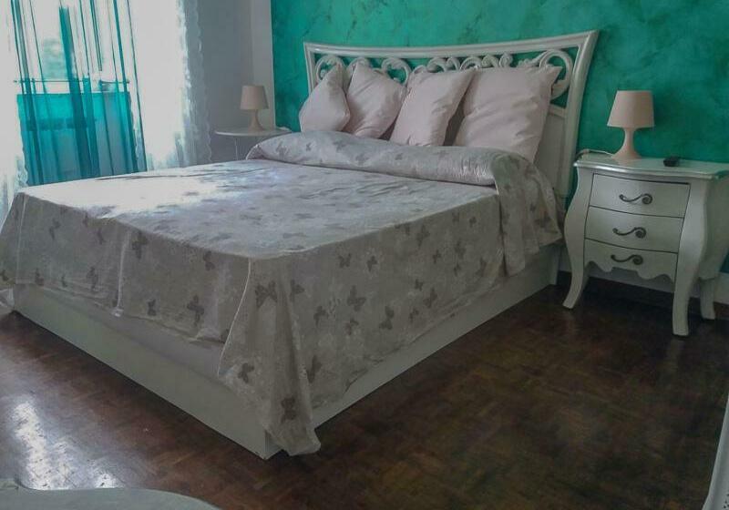 تختخواب و صبحانه La Casa Di Circe