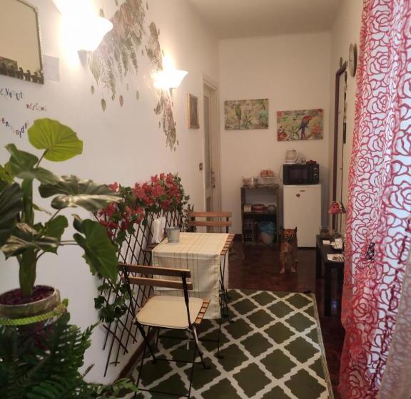 تختخواب و صبحانه La Casa Di Circe