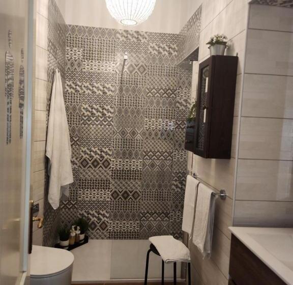 تختخواب و صبحانه La Casa Di Circe