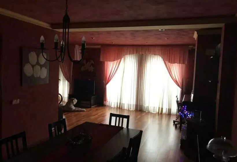 Aamiaismajoitus (B&B) Los Girasoles