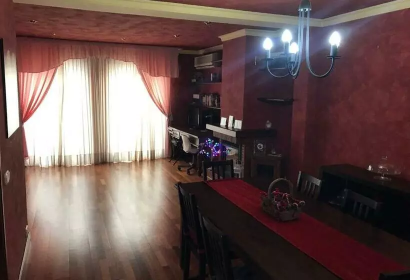 Aamiaismajoitus (B&B) Los Girasoles