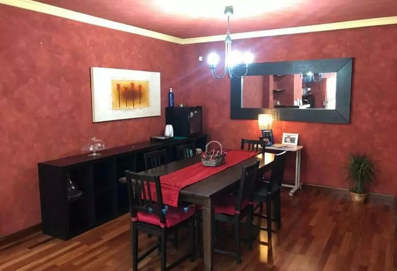 Aamiaismajoitus (B&B) Los Girasoles