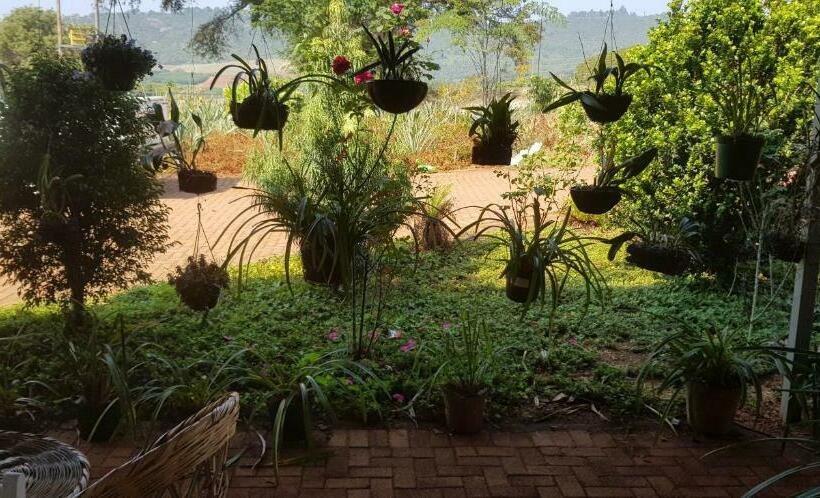 Pension Tzaneen White House Lodge