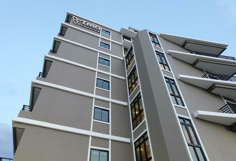 فندق Trio Residence Si Racha