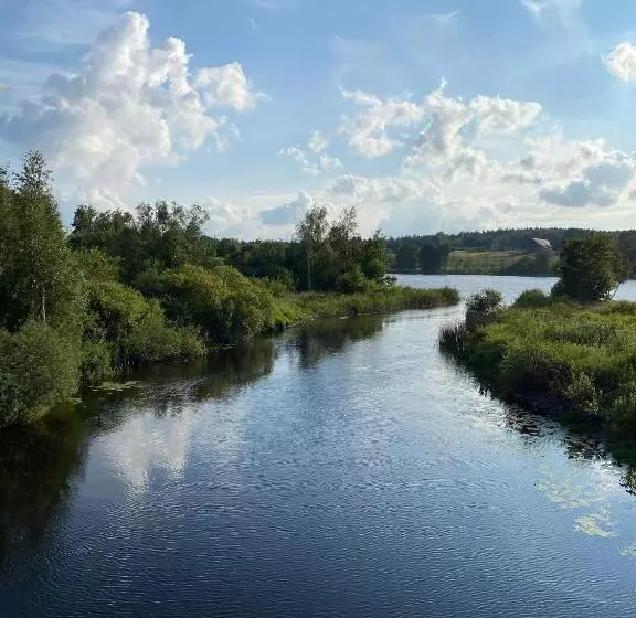 Retkeilymaja Kalvs Skolhus