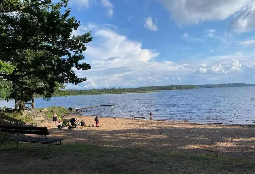 Retkeilymaja Kalvs Skolhus