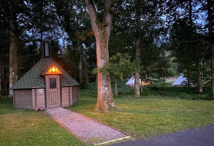 Retkeilymaja Kalvs Skolhus