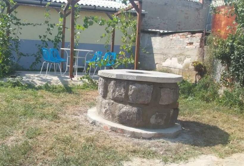 펜션 Oncsa Vendégház