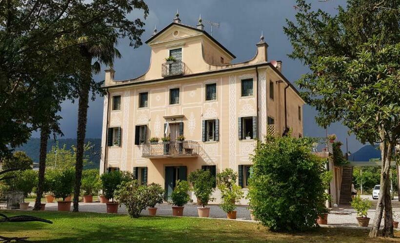 ベッドアンドブレックファースト Alle Zagare