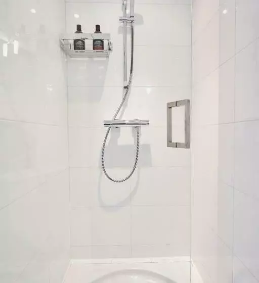 Aamiaismajoitus (B&B) Treehouse Inn