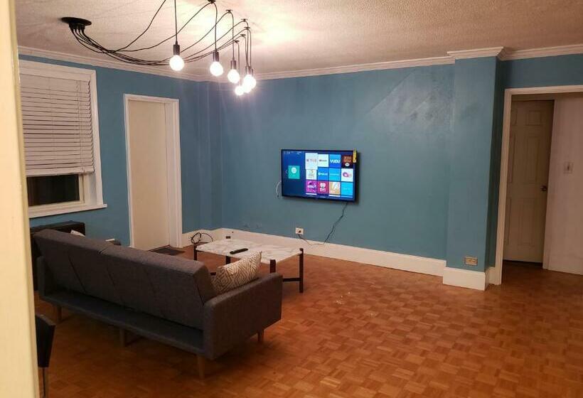 Blue Penthouse In The City