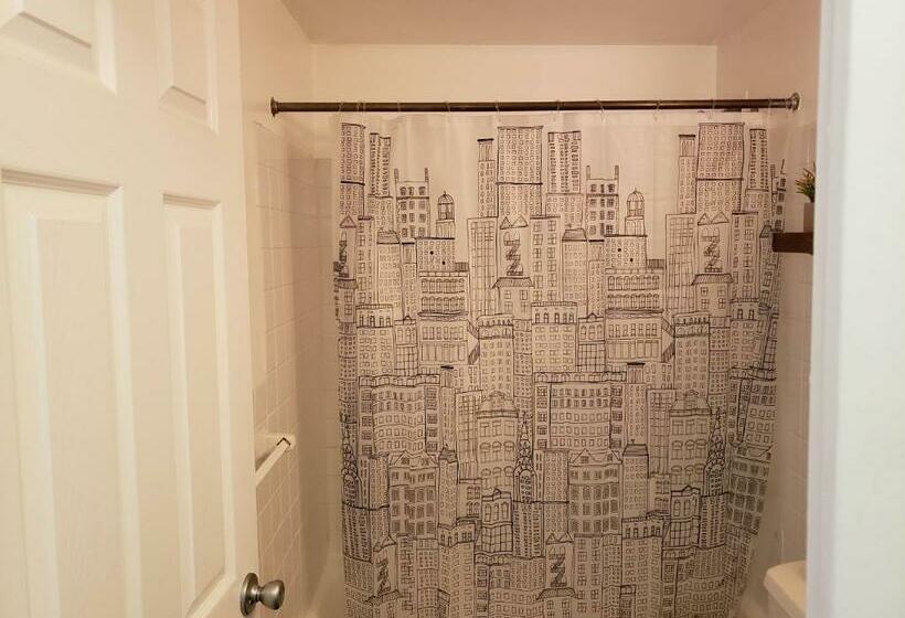 Blue Penthouse In The City