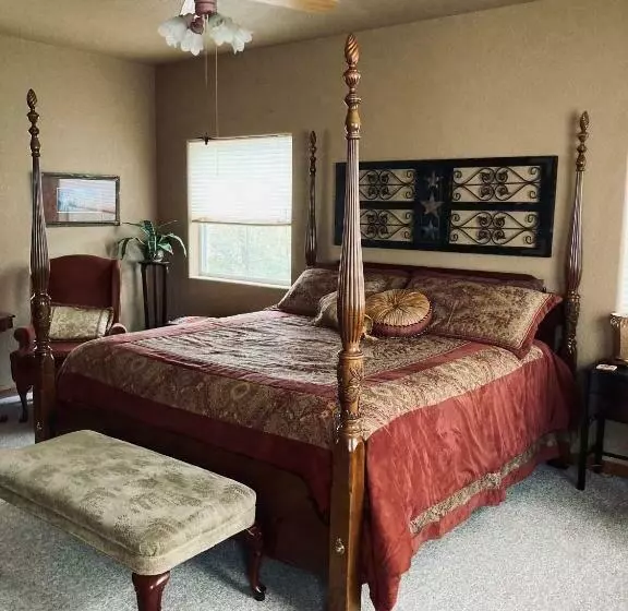 Casa Del Rio Bed And Breakfast