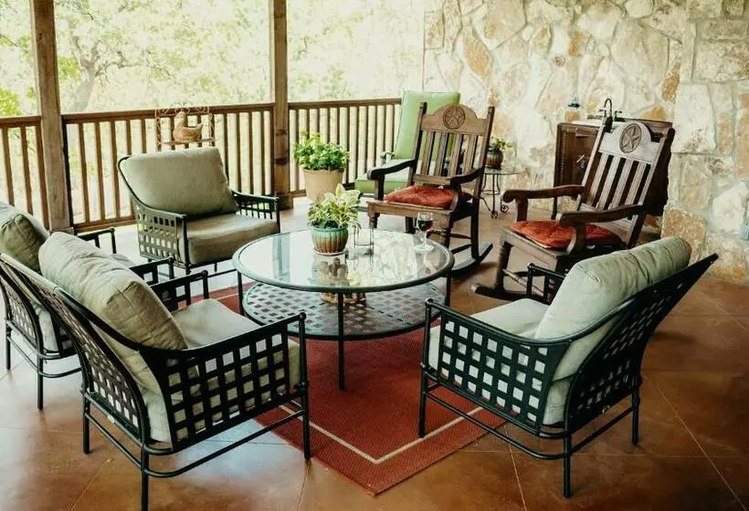 Casa Del Rio Bed And Breakfast