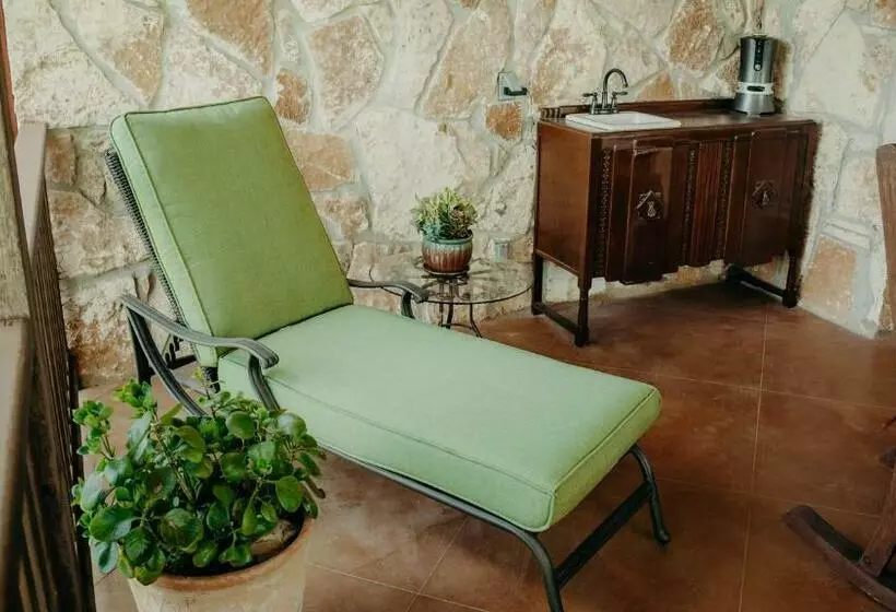 Casa Del Rio Bed And Breakfast