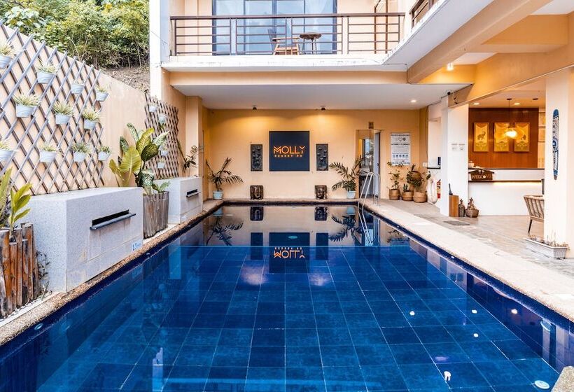 فندق Molly Resorts