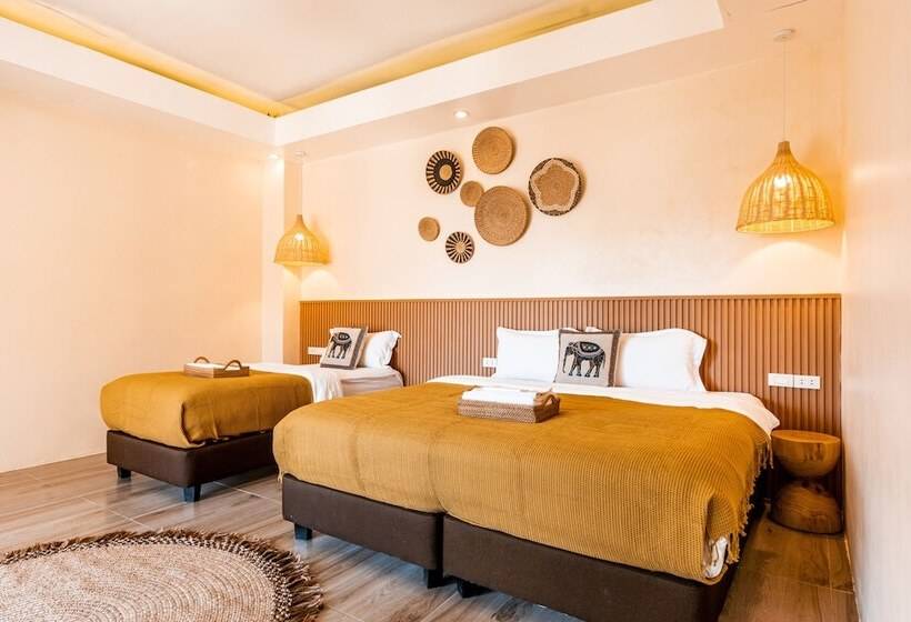 فندق Molly Resorts