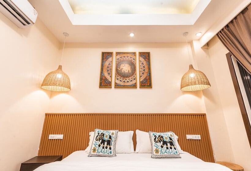 فندق Molly Resorts