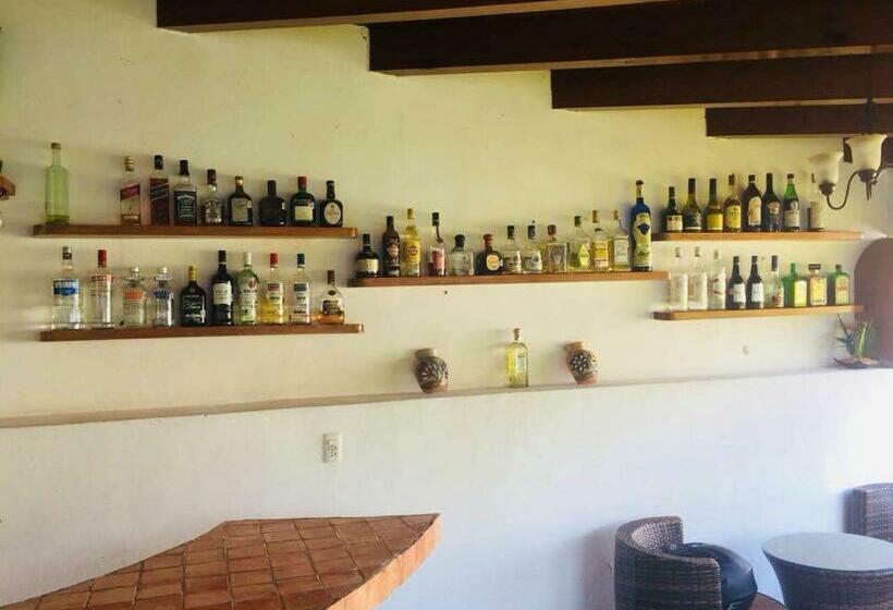 فندق Sky & Palms