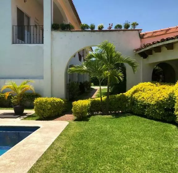 ホテル Sky & Palms