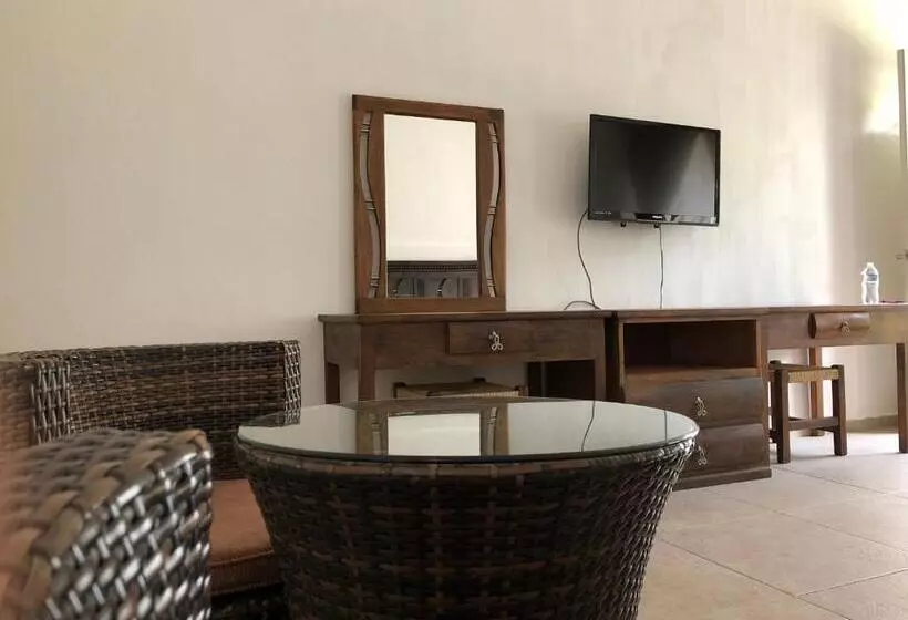 ホテル Sky & Palms