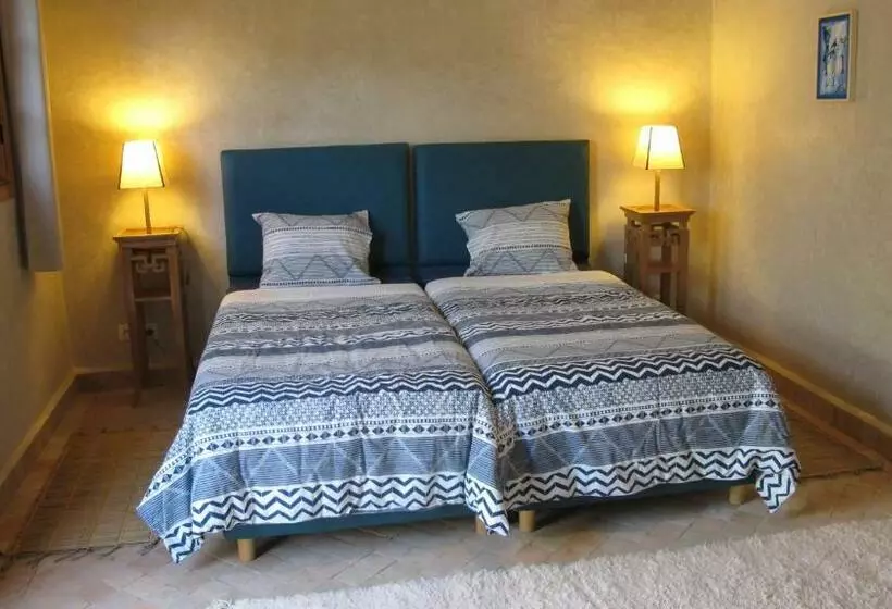 Majatalo Dar Kamango