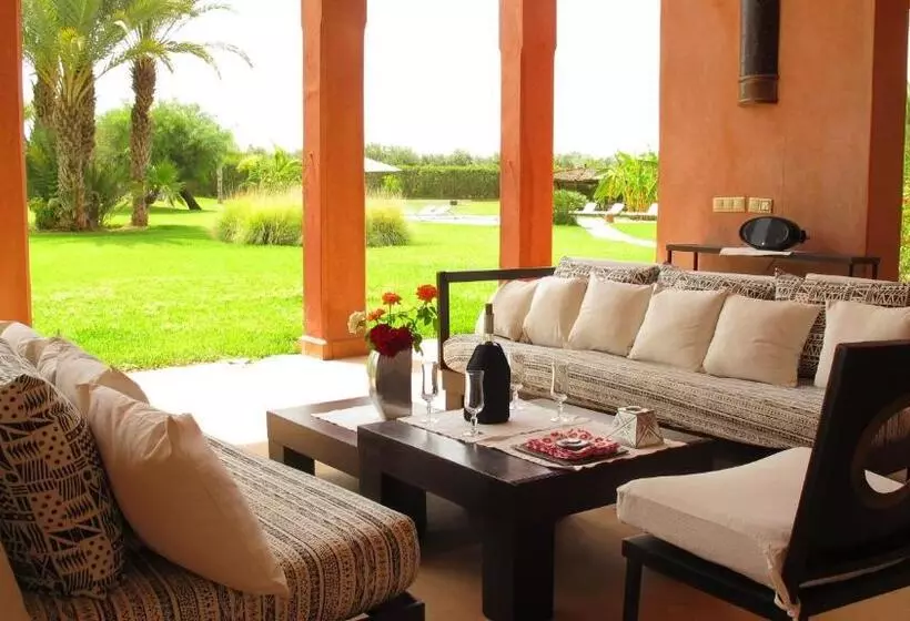 Majatalo Dar Kamango