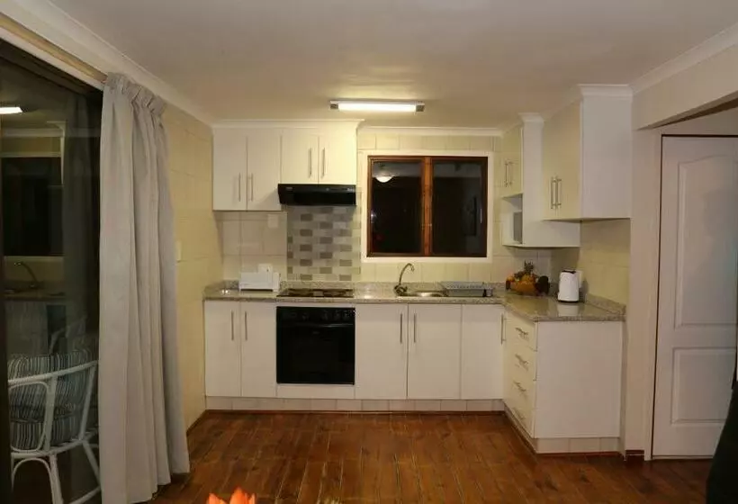 Majatalo Laudin S View