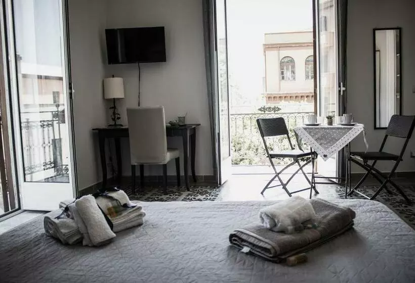 پانسیون Mag Guest House