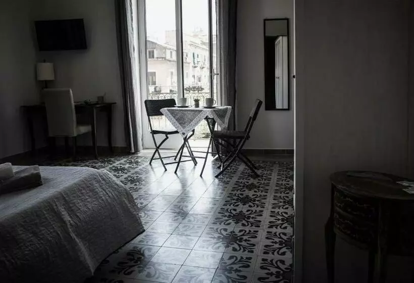 پانسیون Mag Guest House