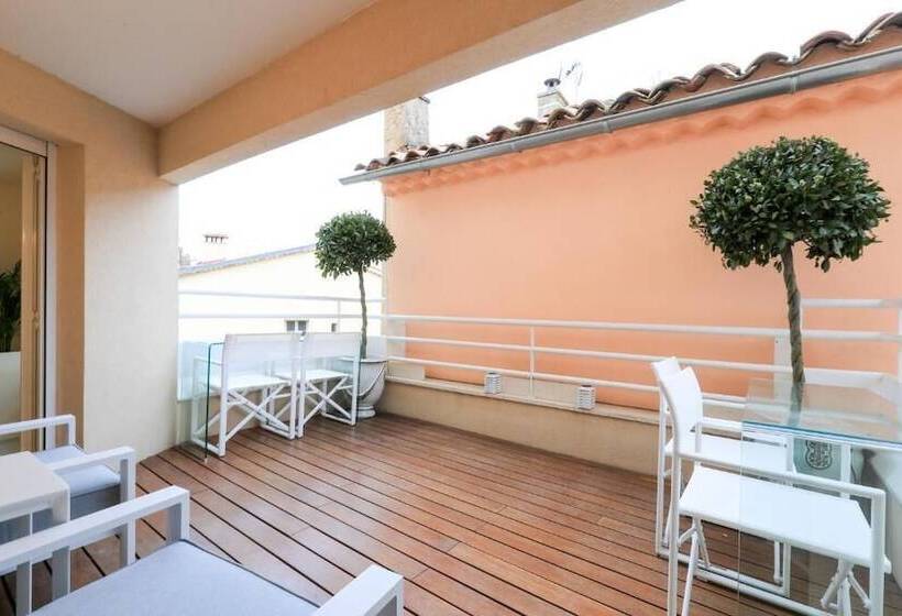 Traverse Des Artistes