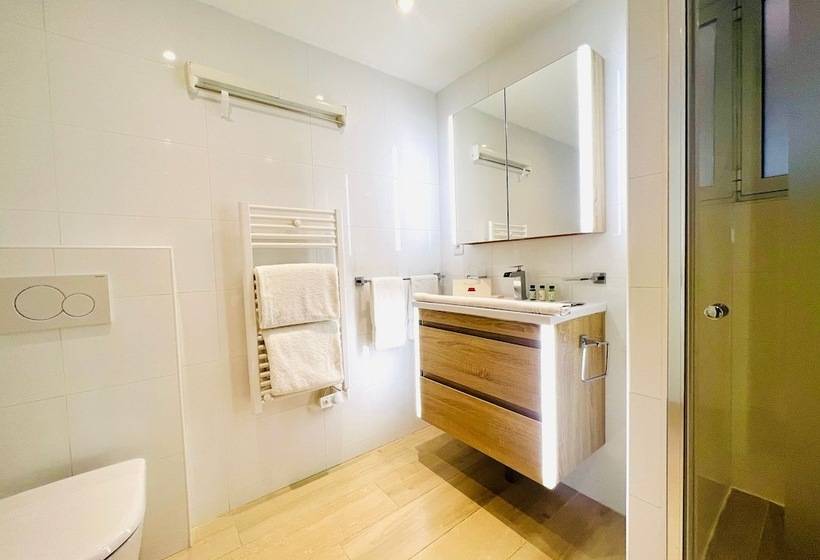 Traverse Des Artistes