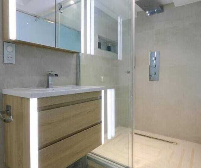 Traverse Des Artistes