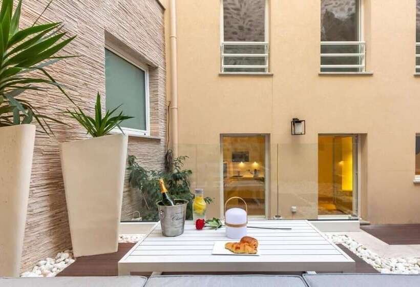 Traverse Des Artistes