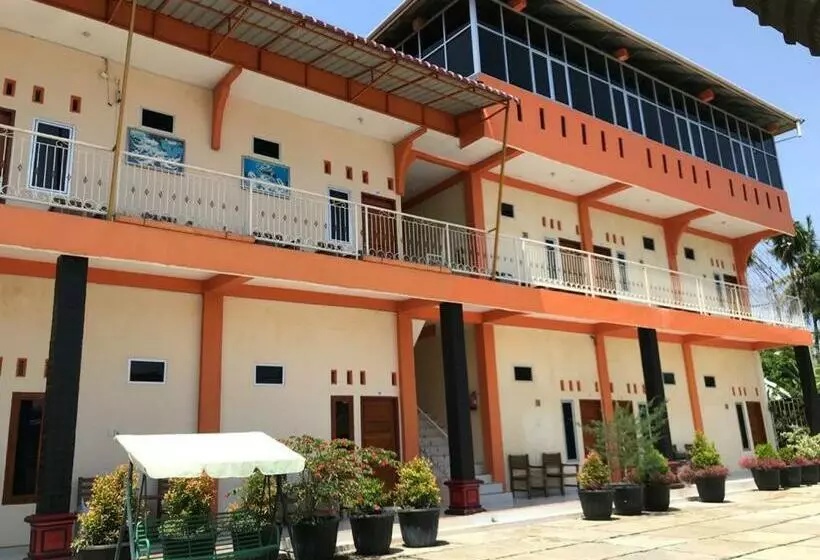 Retkeilymaja Penginapan Intan Bandara