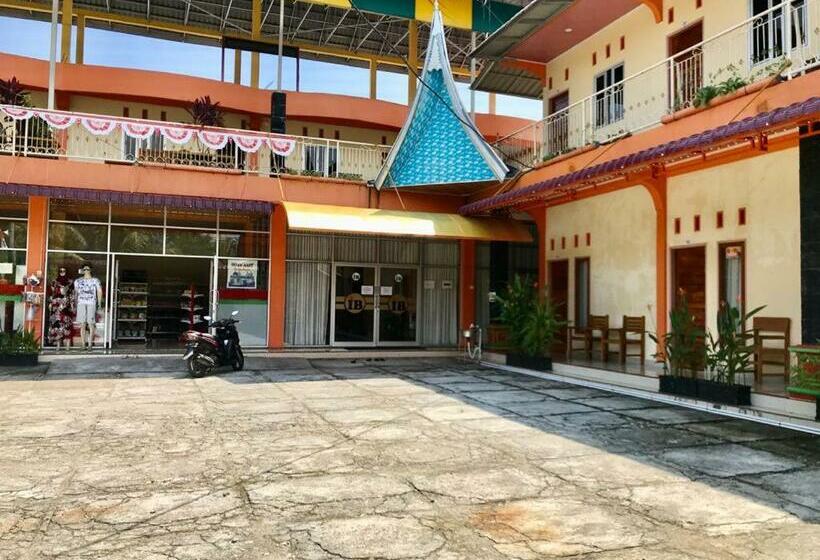 הוסטל Penginapan Intan Bandara