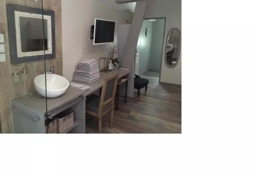 ベッドアンドブレックファースト Couette Et Campagne