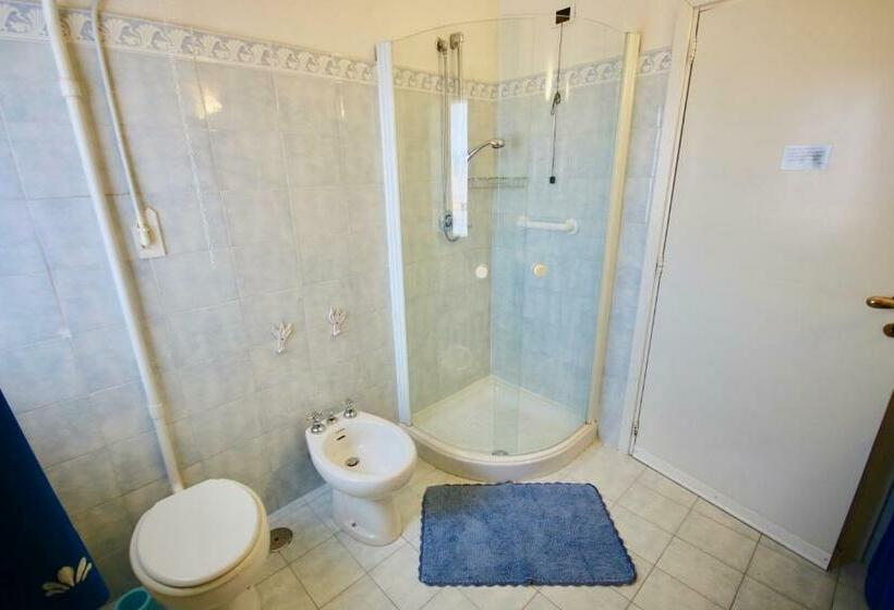 ベッドアンドブレックファースト Il Profumo Di Ginestre