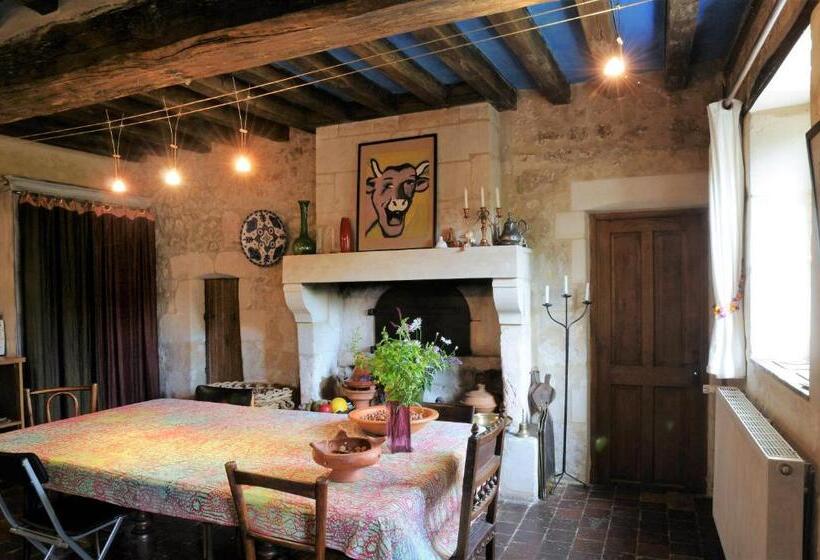 تختخواب و صبحانه La Maison Des Aubées