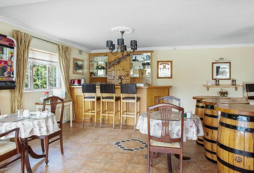 צימר The Ridgewood Lodge