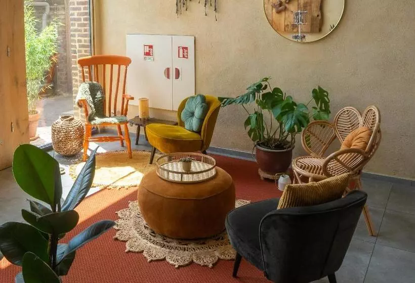 Aamiaismajoitus (B&B) Tweezeven