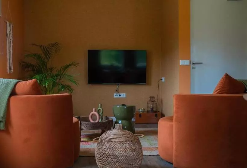 Aamiaismajoitus (B&B) Tweezeven