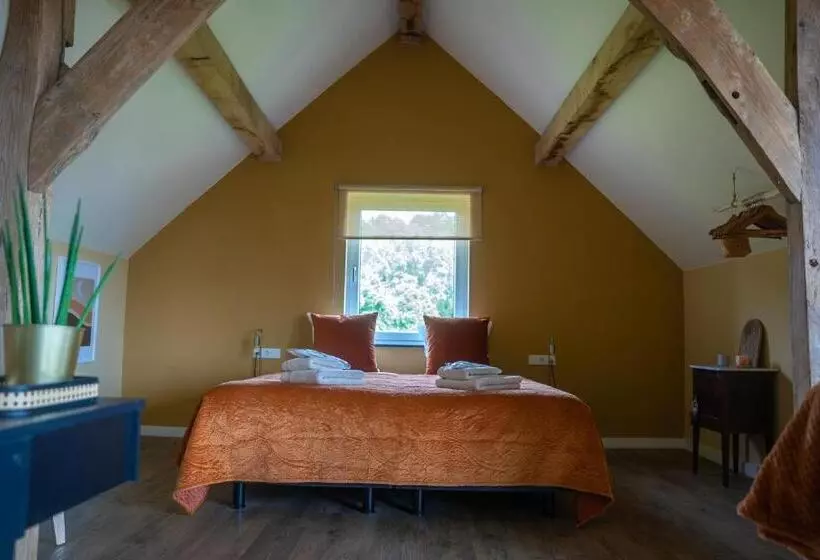 Aamiaismajoitus (B&B) Tweezeven