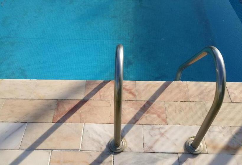 호텔 Country Club   Sto Estevao