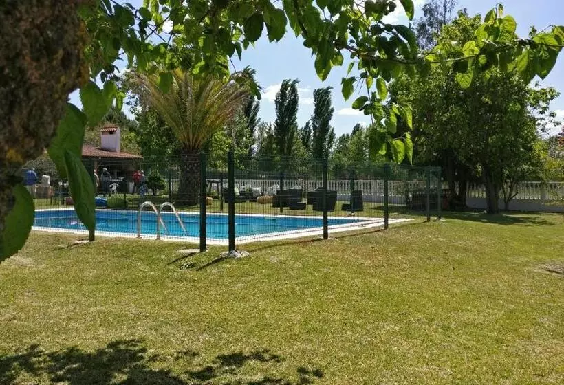 Hotelli Country Club   Sto Estevao