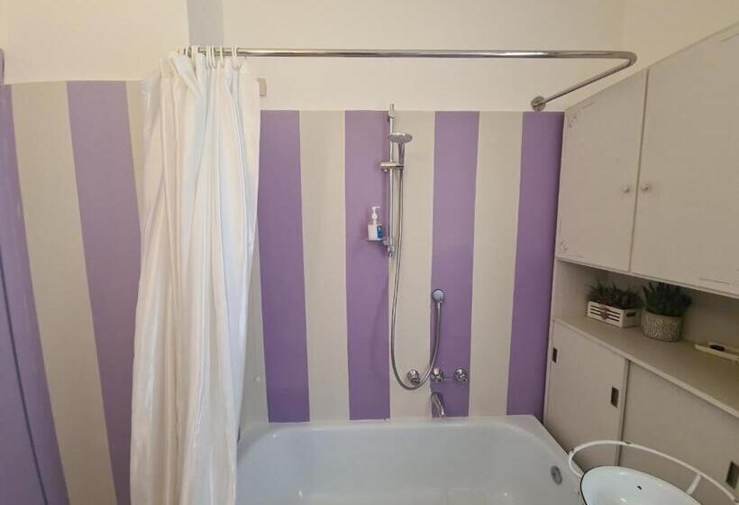 Sara By Portofinovacanze