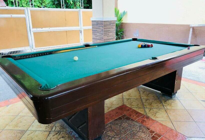 Srjo Fun Central Resort