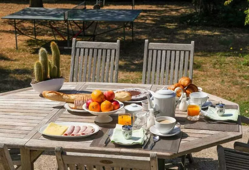 ベッドアンドブレックファースト Clos Des Ormes